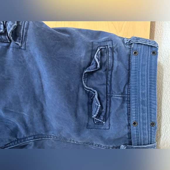 Abercrombie & Fitch Blue Cargo Shorts - Picture 6 of 11